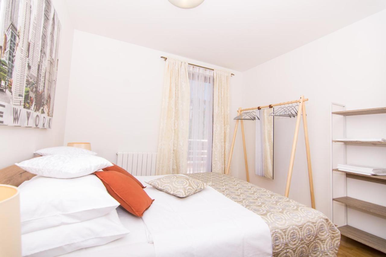 Gallery Luxury Suites & Rooms-Only Adults Split Extérieur photo
