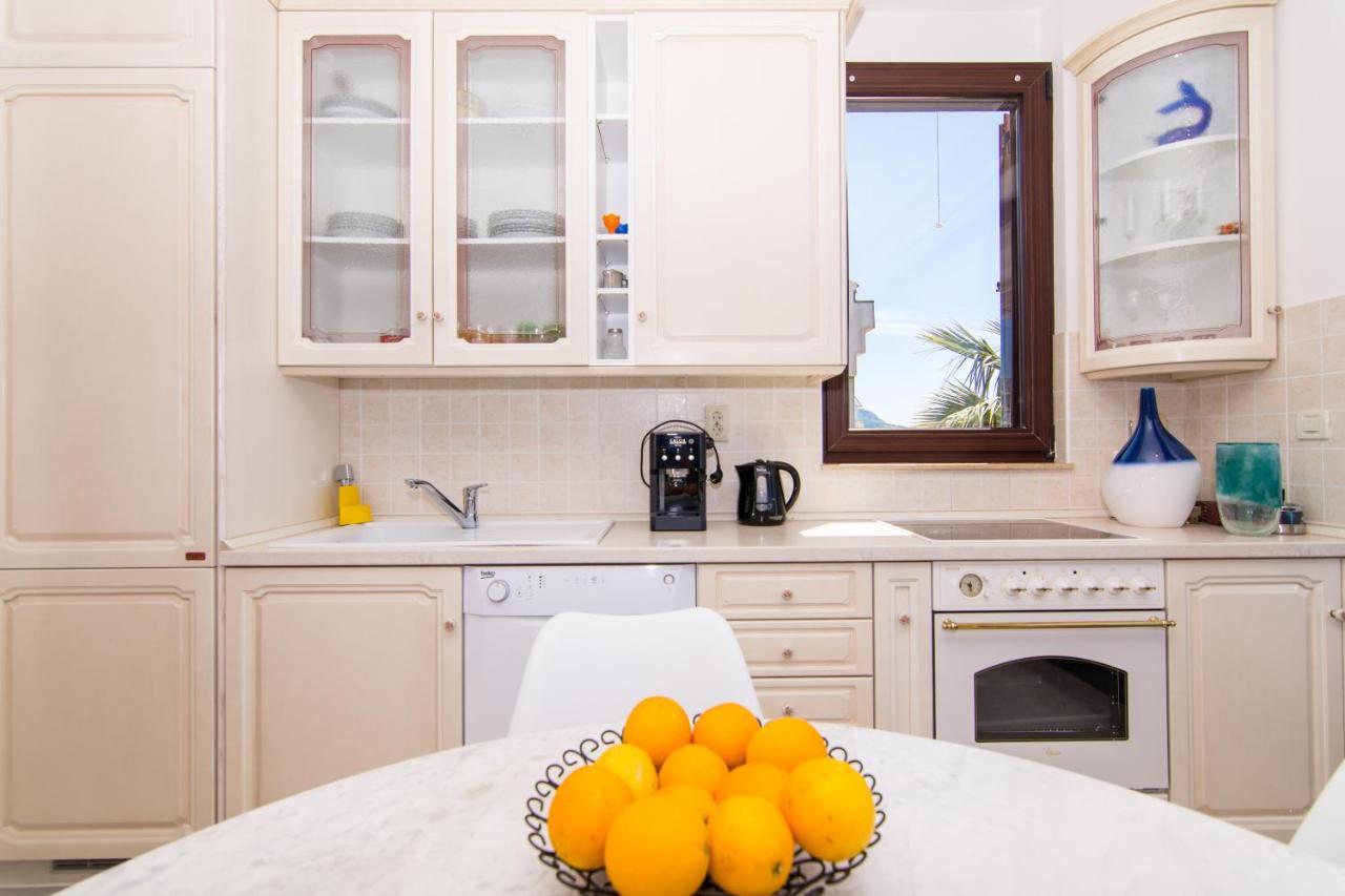 Gallery Luxury Suites & Rooms-Only Adults Split Extérieur photo