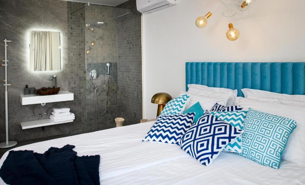 Gallery Luxury Suites & Rooms-Only Adults Split Extérieur photo