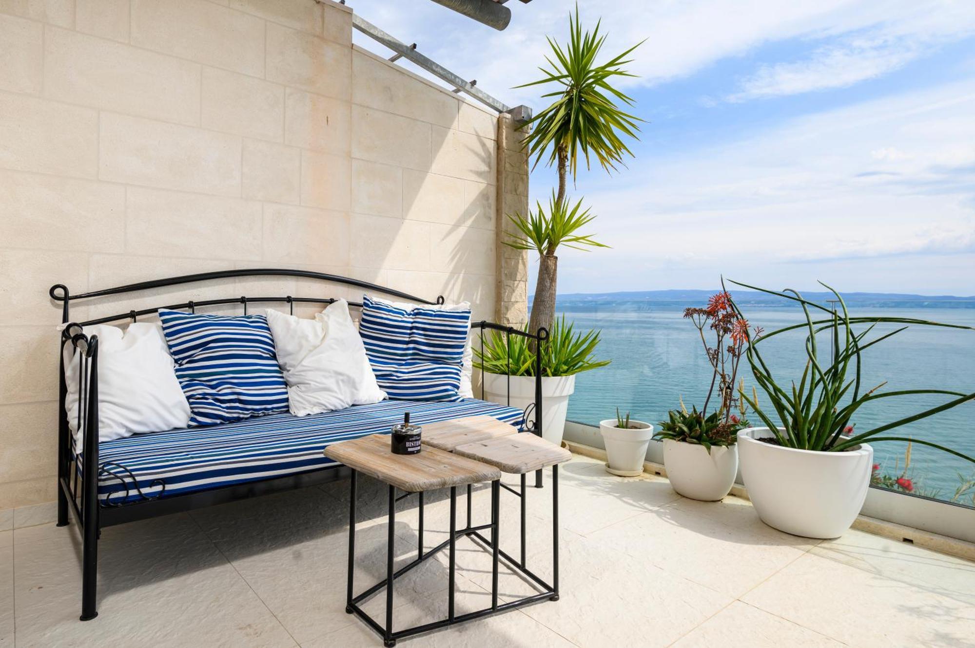 Gallery Luxury Suites & Rooms-Only Adults Split Extérieur photo
