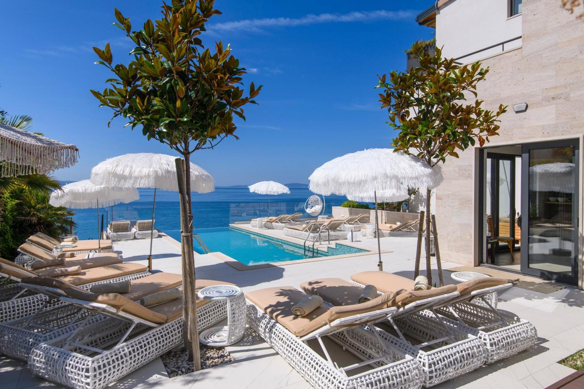 Gallery Luxury Suites & Rooms-Only Adults Split Extérieur photo
